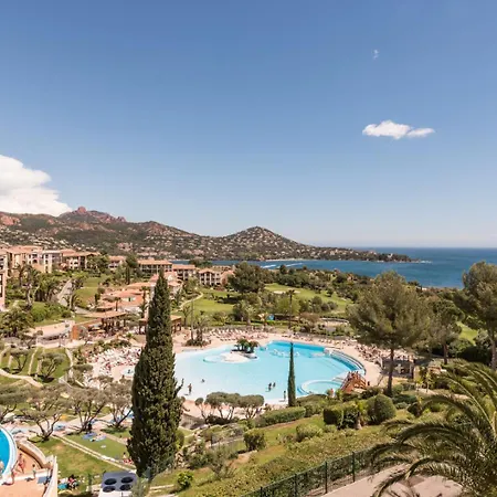Résidence Le Village De Cap Esterel - Maeva - 2 Pièces 4 Personnes Climatisé Avec Terrasse - Prestige - Super Mae-6093 Apartamento