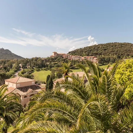 Résidence Le Village De Cap Esterel - Maeva - 2 Pièces 4 Personnes Climatisé Avec Terrasse - Prestige - Super Mae-6093 *