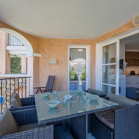 Résidence Le Village De Cap Esterel - Maeva - 2 Pièces 4 Personnes Climatisé Avec Terrasse - Prestige - Super Mae-6093